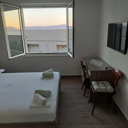 Apartman Njavro Podgora (Split-Dalmatia)