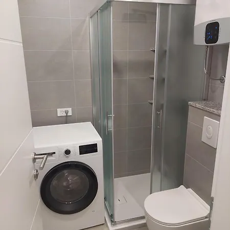 Njavro Apartman *